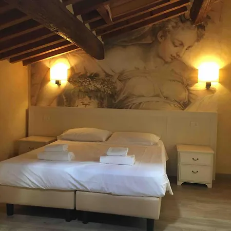 Apartment Albizi Caravaggio 316 Florence